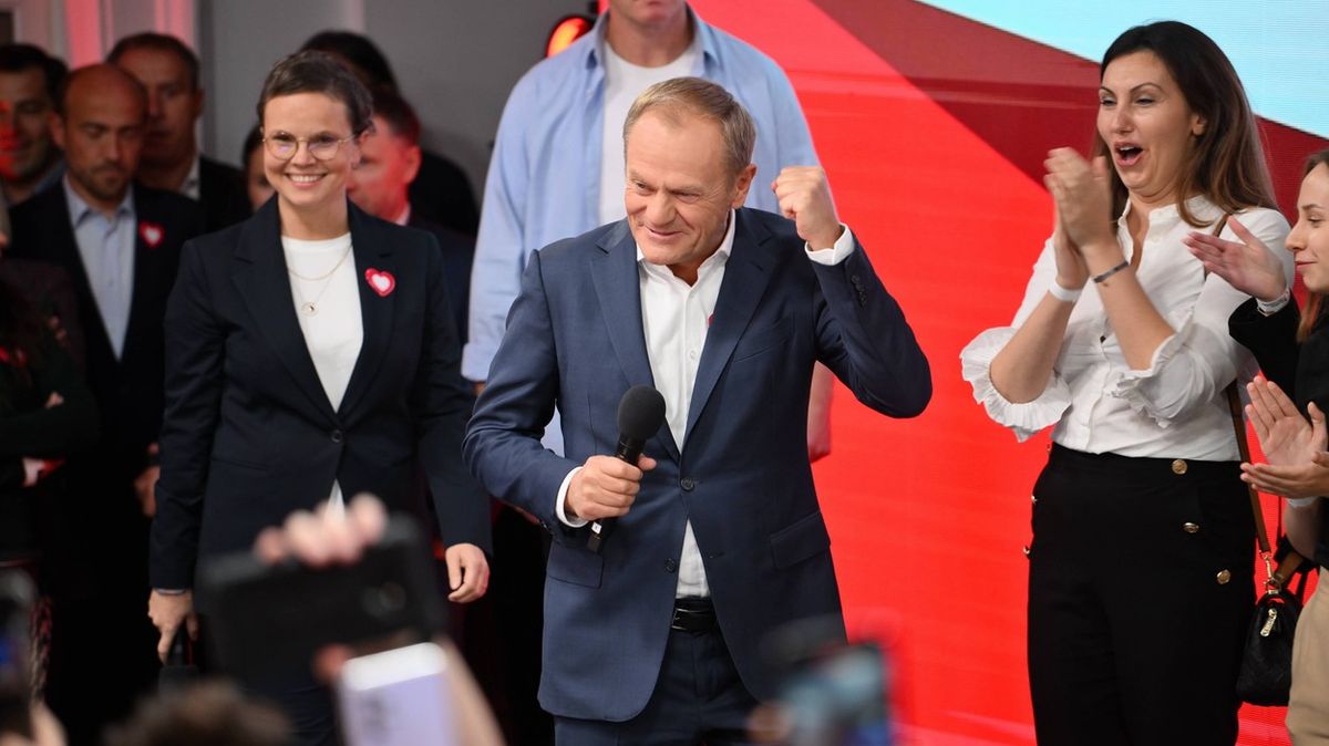 Triumf z druhého místa. Polská opozice už se těší na návrat k moci